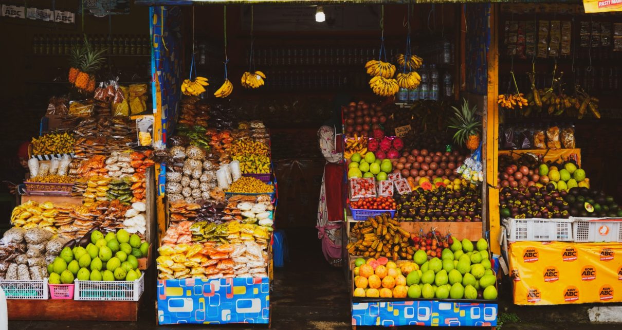 Se realizó feria de legumbres y hortalizas en un centro de transferencia en Ecuador