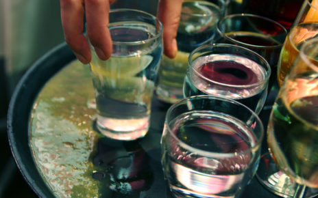 En México, consumo de bebidas alcohólicas creció 63% en abril
