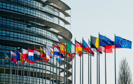 La Unión Europea decidió que los productos cárnicos y vegetales compartirán denominaciones