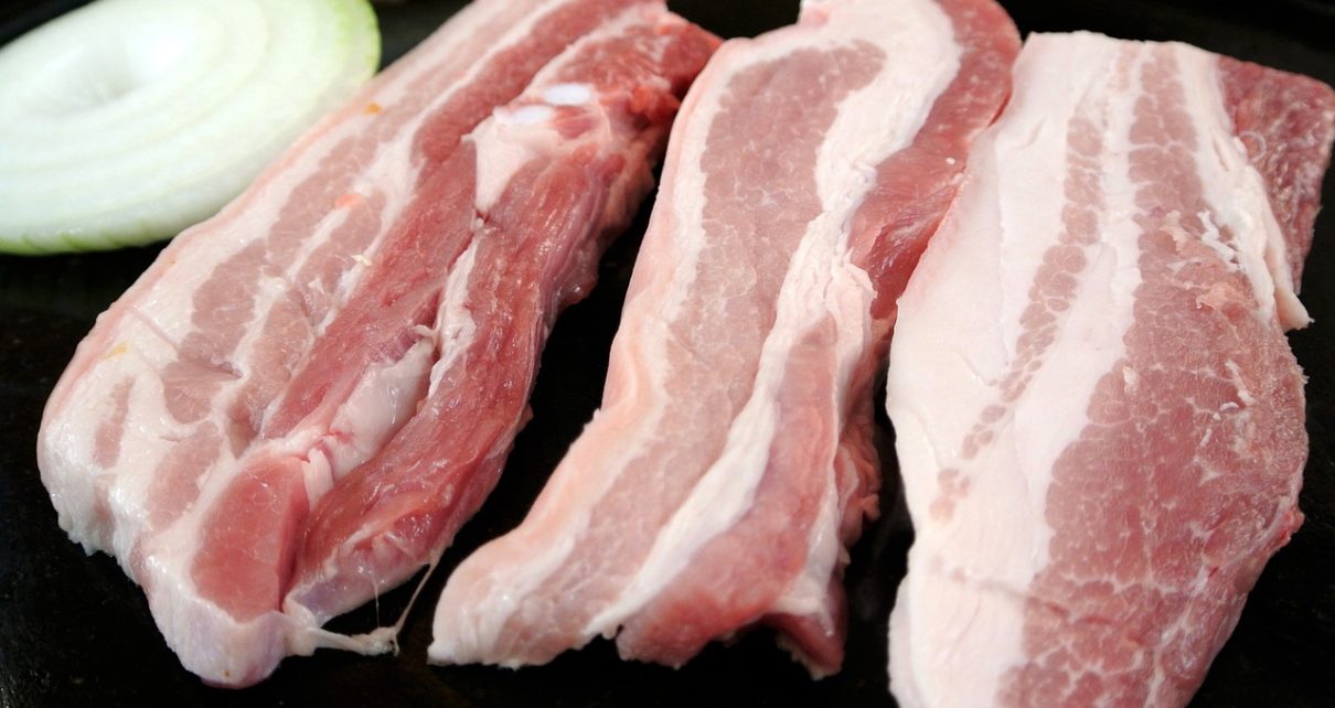 El consumo de carne de porcino sube más de un 8%