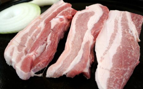 El consumo de carne de porcino sube más de un 8%