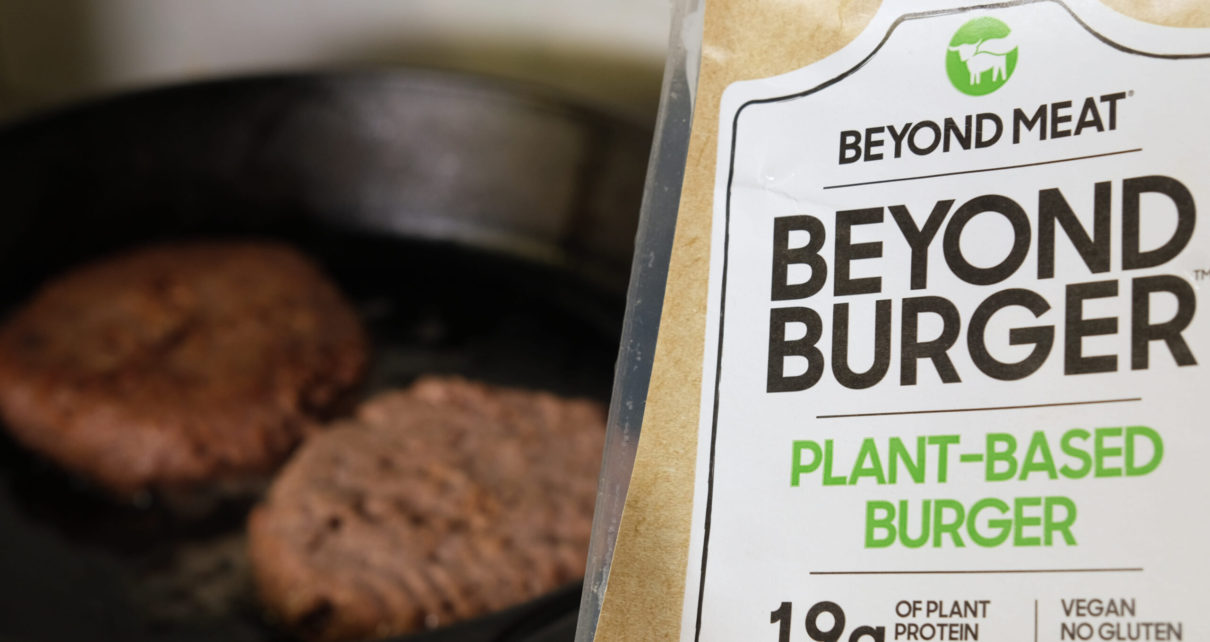 PepsiCo y Beyond Meat formarán una nueva empresa para desarrollar bocadillos a base de plantas
